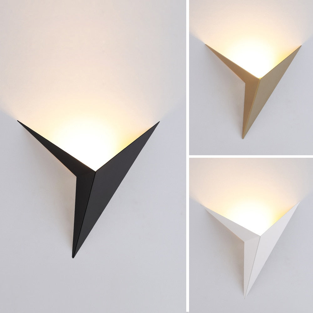 Trigon Wall Light