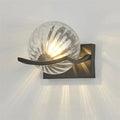 Elegant wall lamp with LED technology