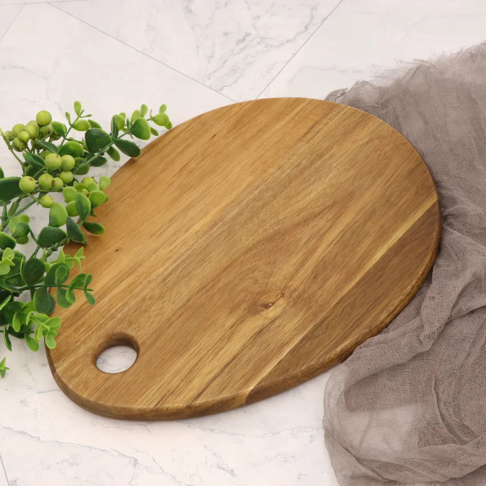 Acacia drop-shaped cutting board