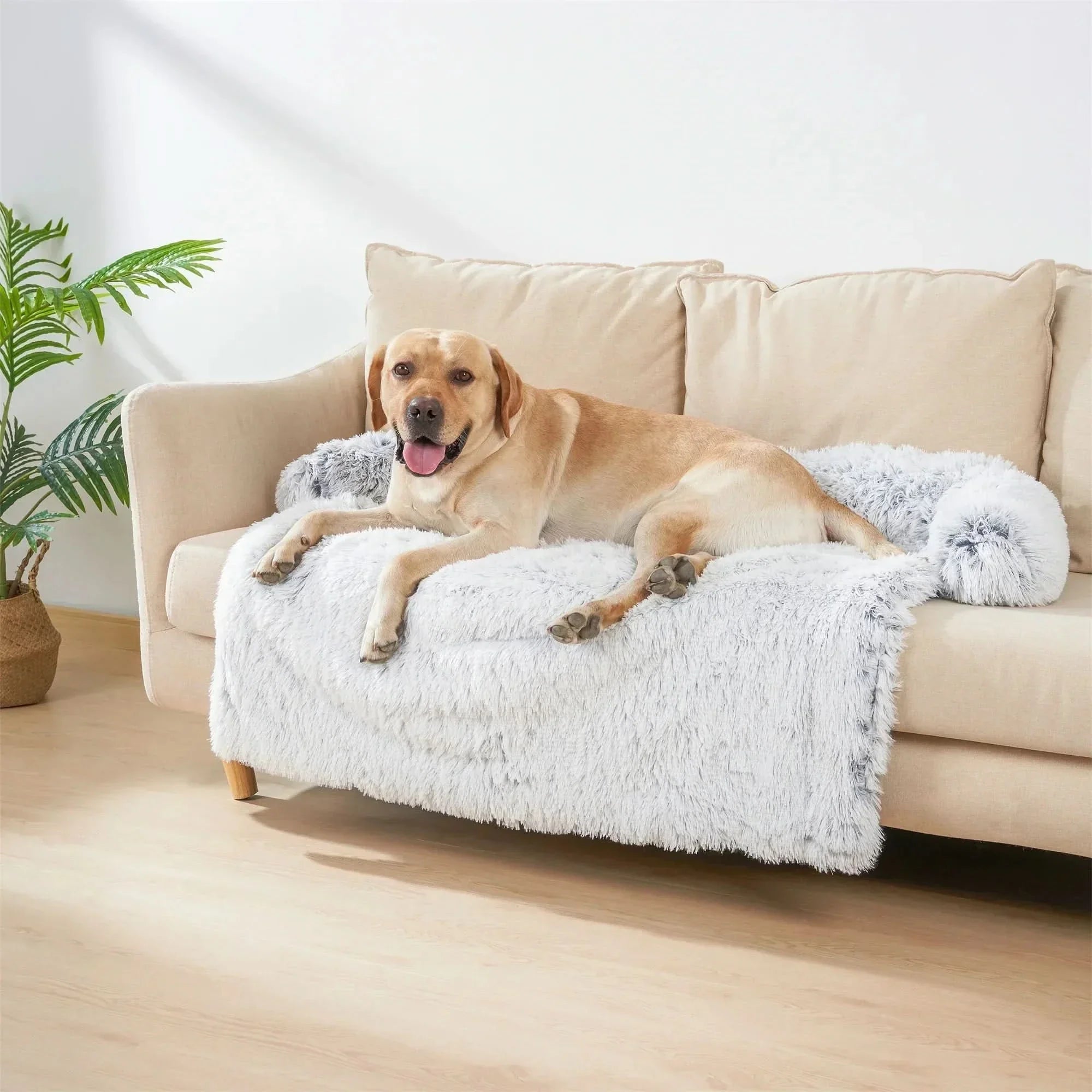 Washable luxury cosy blanket for pets