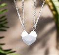 Magnetic 2-in-1 necklace for eternal love