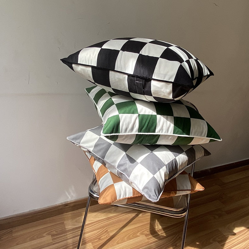 Mattes Checkerboard Pillowcase