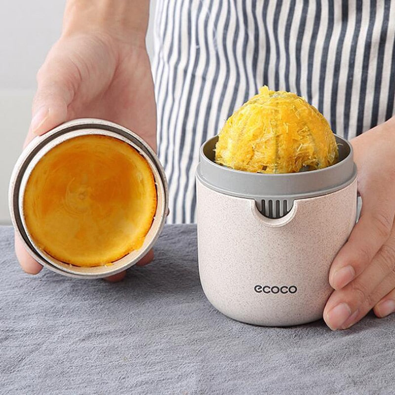 Non-slip Fruit Juice Extractor with Style