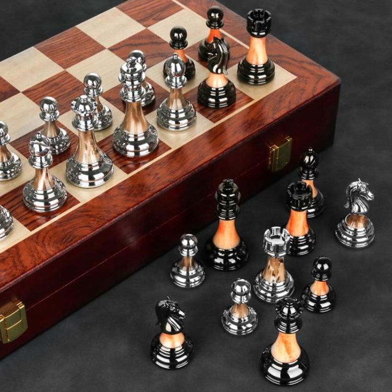 Luxurious chess set made of metal with a large 45 cm wooden board