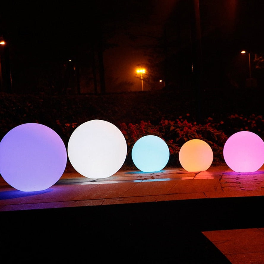 Weatherproof Round LED Garden Light with 16 Colors and Remote Control - Perfect for Garden, Porch & Party