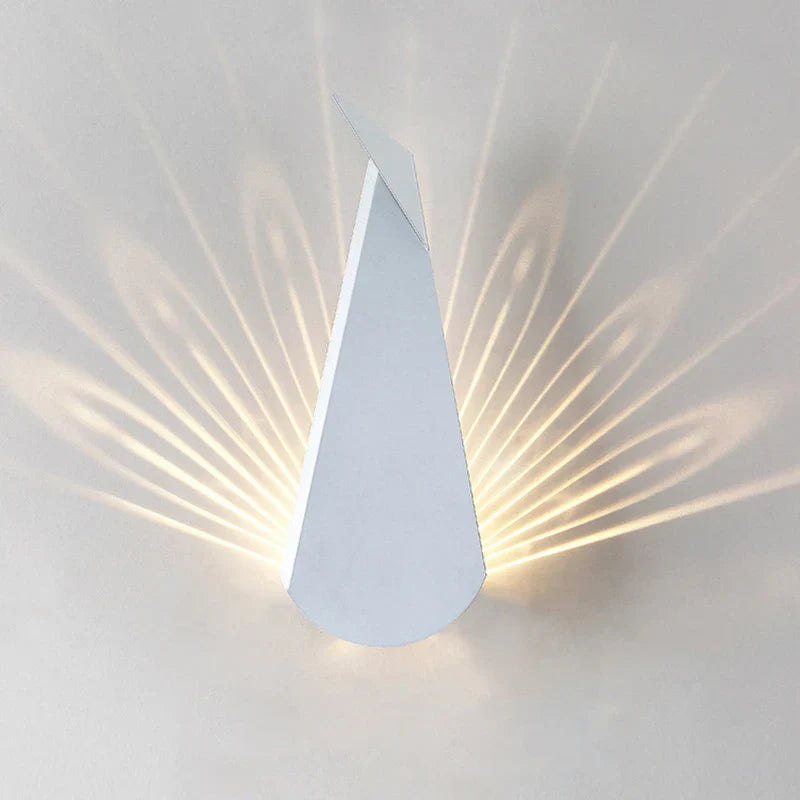 ElegantLuxe - Modern LED Wall Lamp Peacock Feather