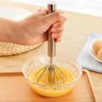 Semi-automatic stainless steel whisk – Fast, robust & without electricity