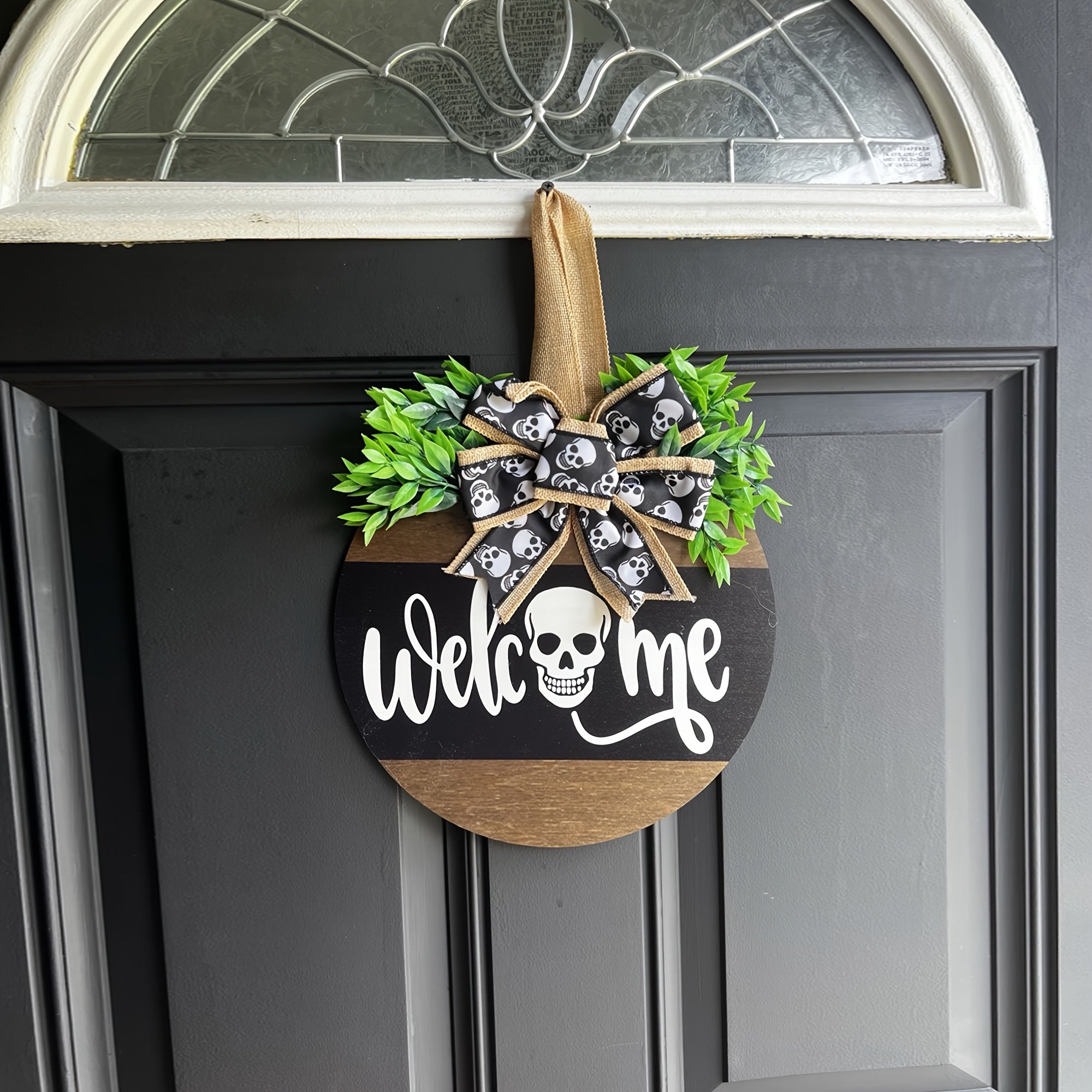 Spooky Skull Wreath – Rustic Halloween Front Door Welcome Sign