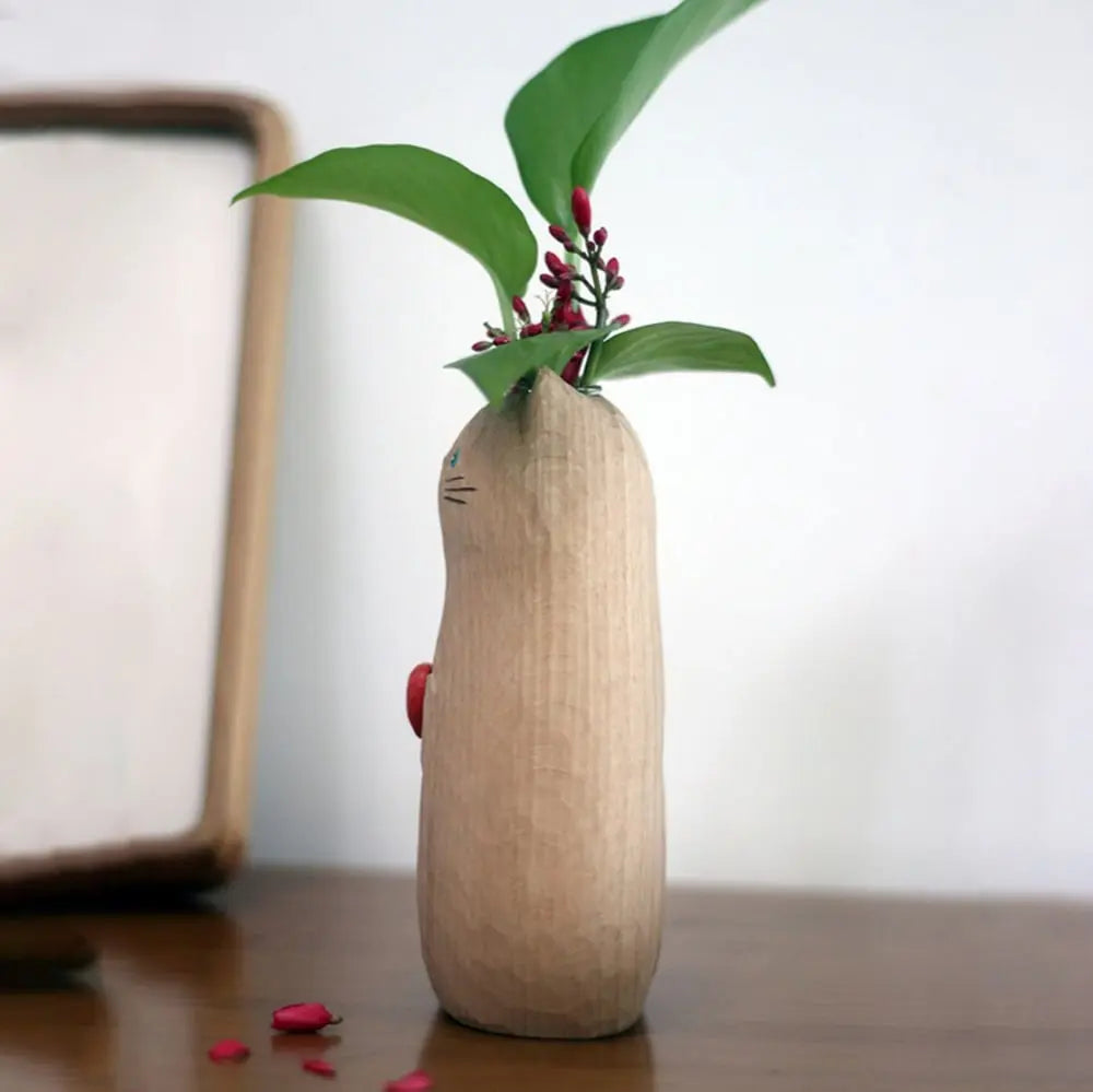 Handmade cat vase made of wood – Unique & Eco-friendly decor