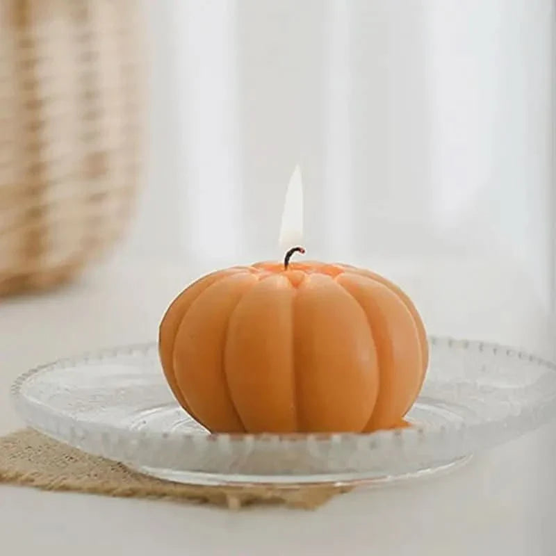 Handmade Scented Candle in Pumpkin Shape for Cozy Atmosphere
