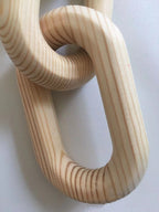 Modern Wooden Chain Link Decor