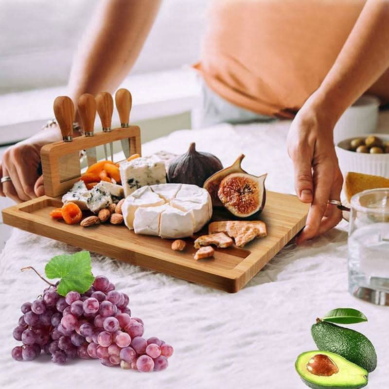 CheeseLux – Premium Bamboo Cheese Board Set