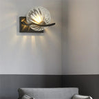 Elegant wall lamp with LED technology