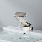 AquaArc Modern Kitchen Faucet