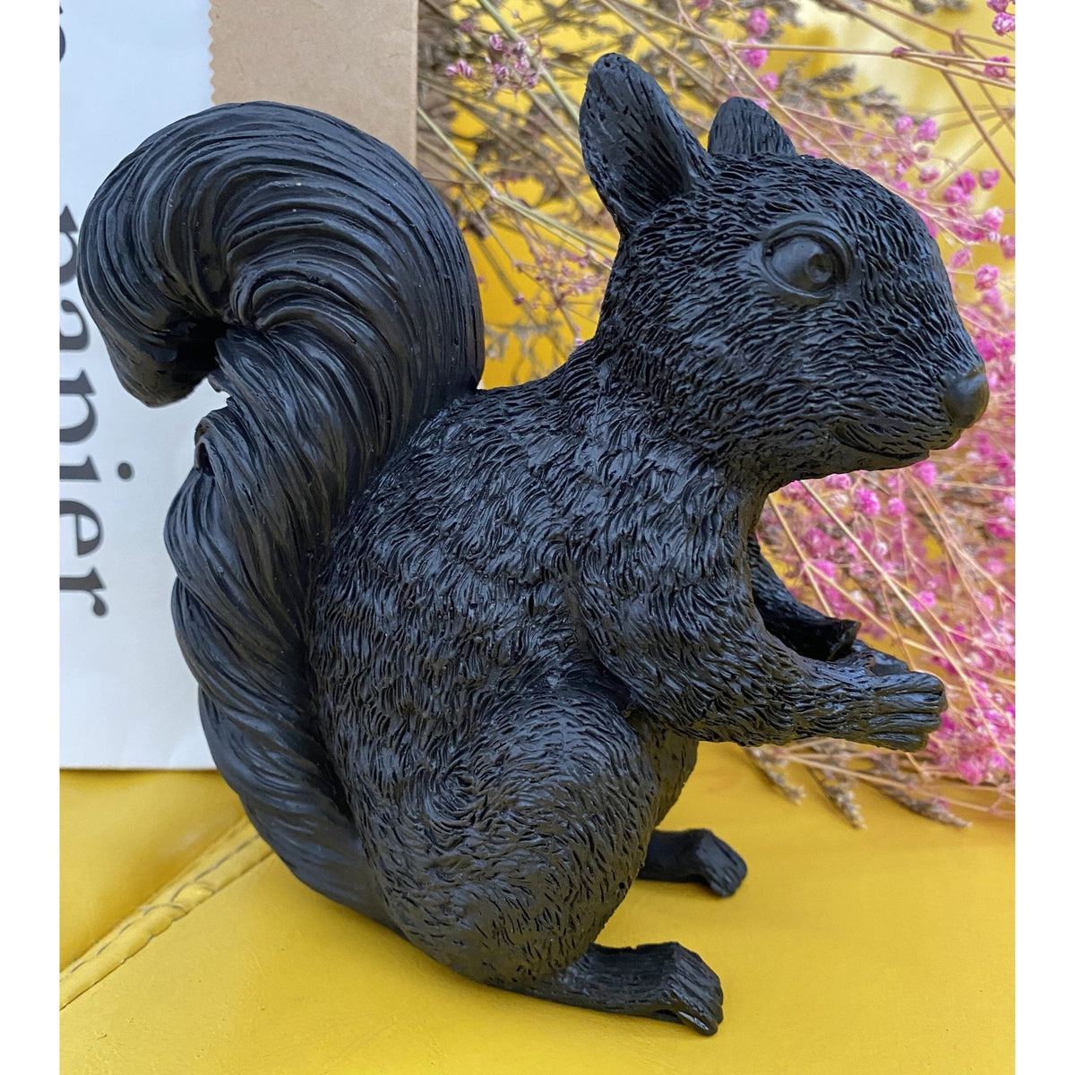 SquirrelGlow LED Table Lamp | Cute Design & Warm Light for Kids/Room