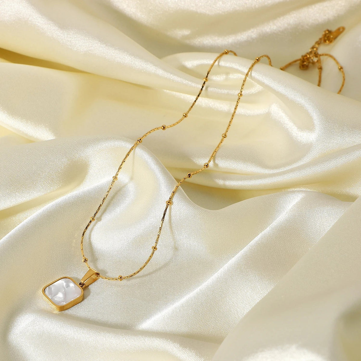 Dainty Shell Square Satellite Chain Necklace