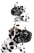 Breathable dog muzzle with comfortable fit