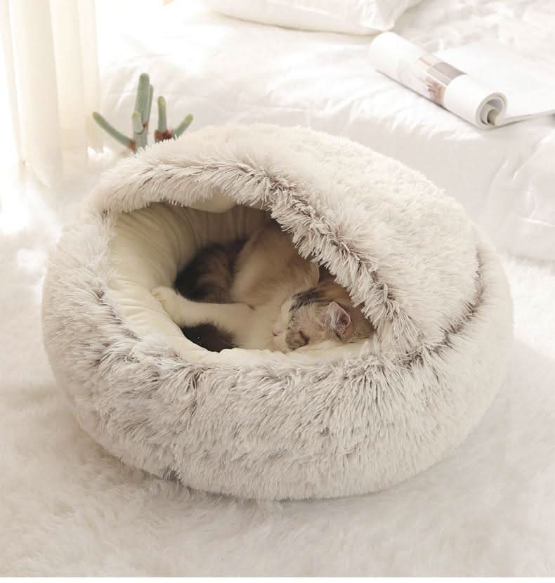 Soft Luxury Basket for Cats & Small Dogs