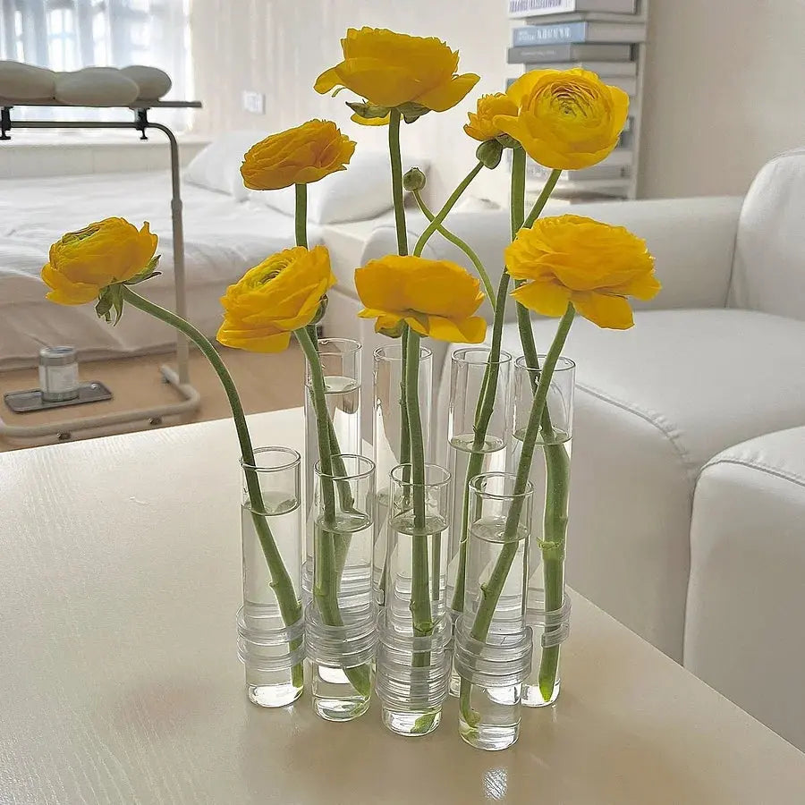 Hinged-Flower vase – Flexible and elegant glass vase