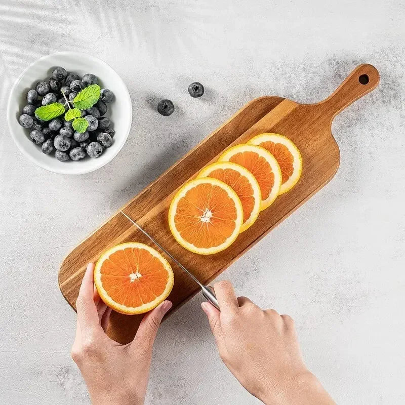 Wooden cutting board with handle | Ergonomic kitchen board