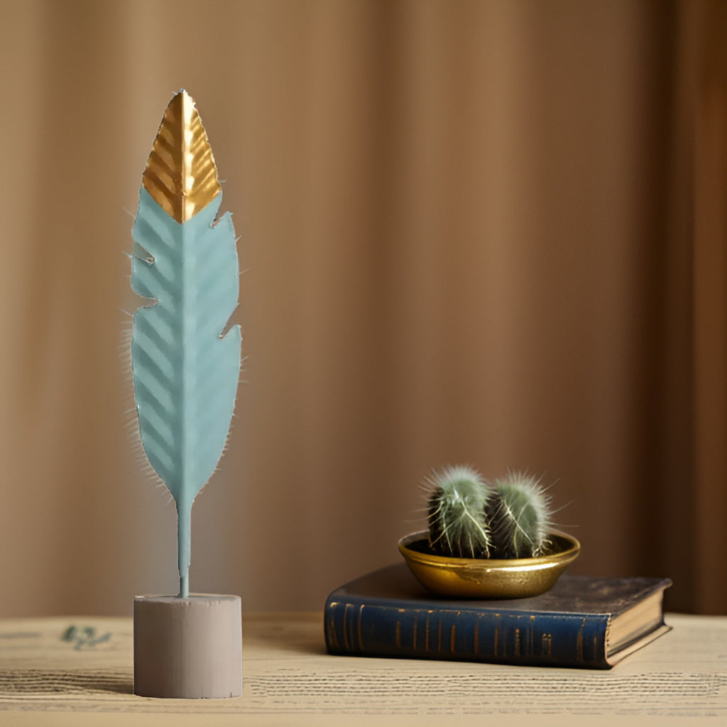 Chic Touch Miniature Wood Ornaments – Iron and Wood