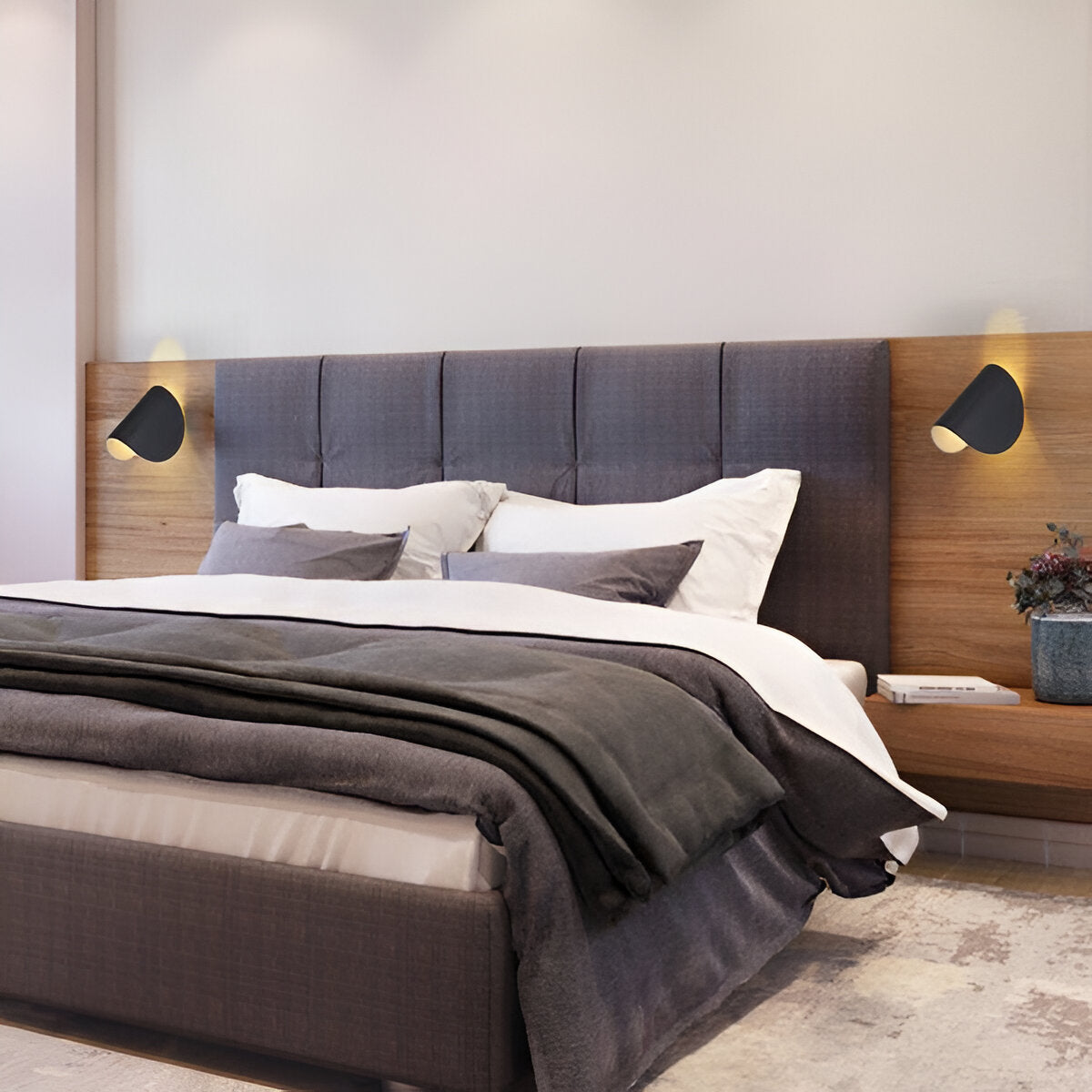 Twist Wall Lamp - Rotatable Metal Wall Light - Curve Wall Sconce