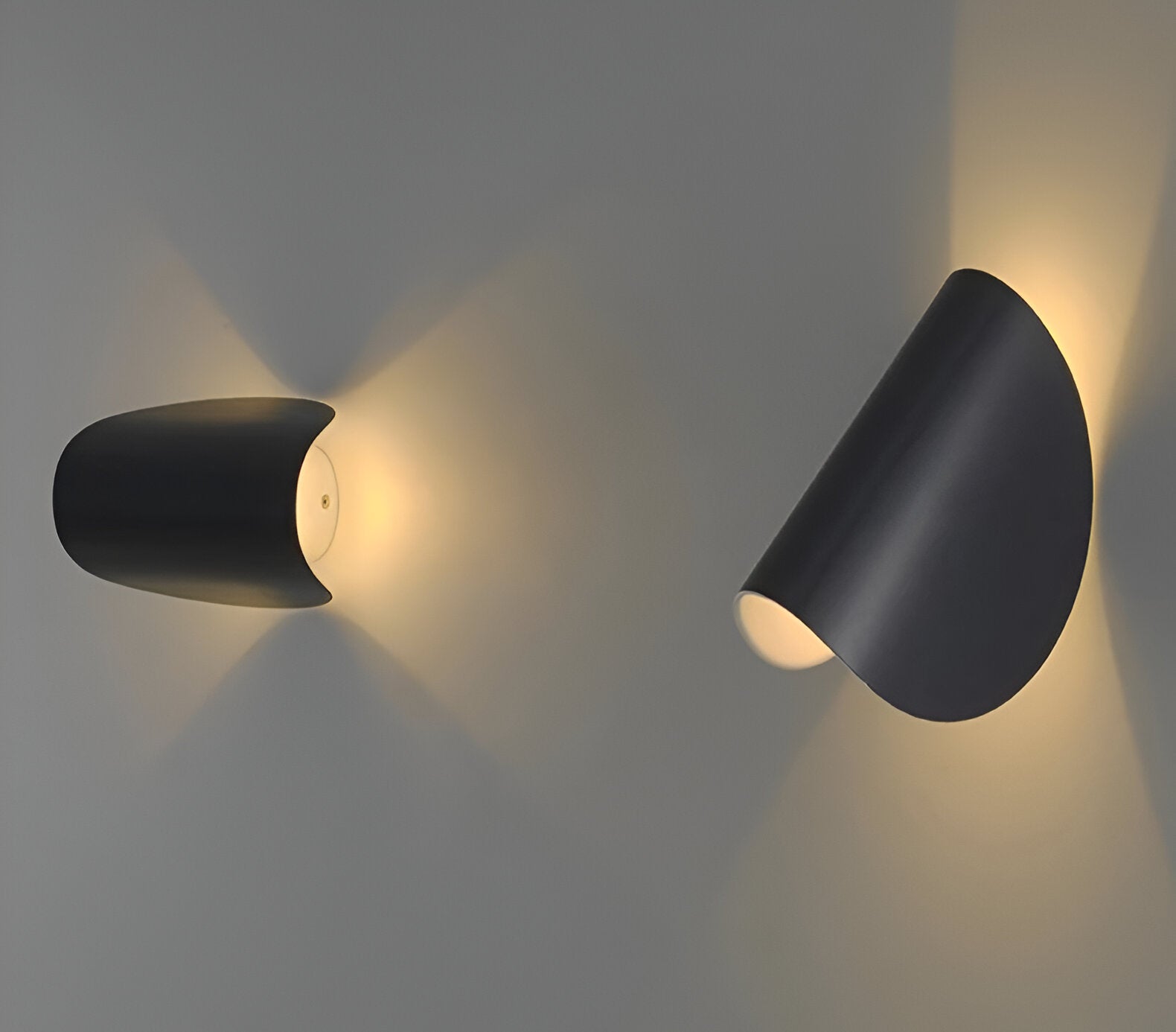Twist Wall Lamp - Rotatable Metal Wall Light - Curve Wall Sconce