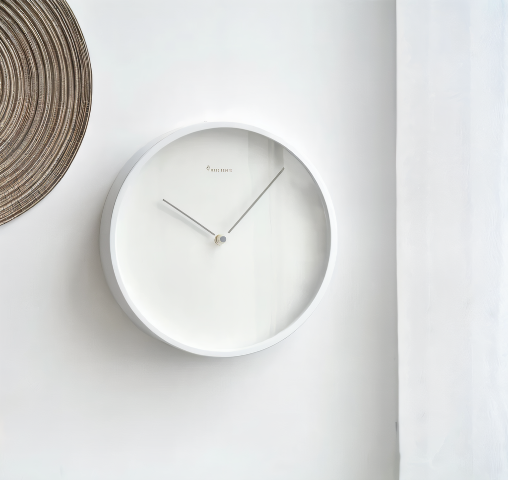 Circ O'Clock – Modern Wall Clock Black with Silent Movement