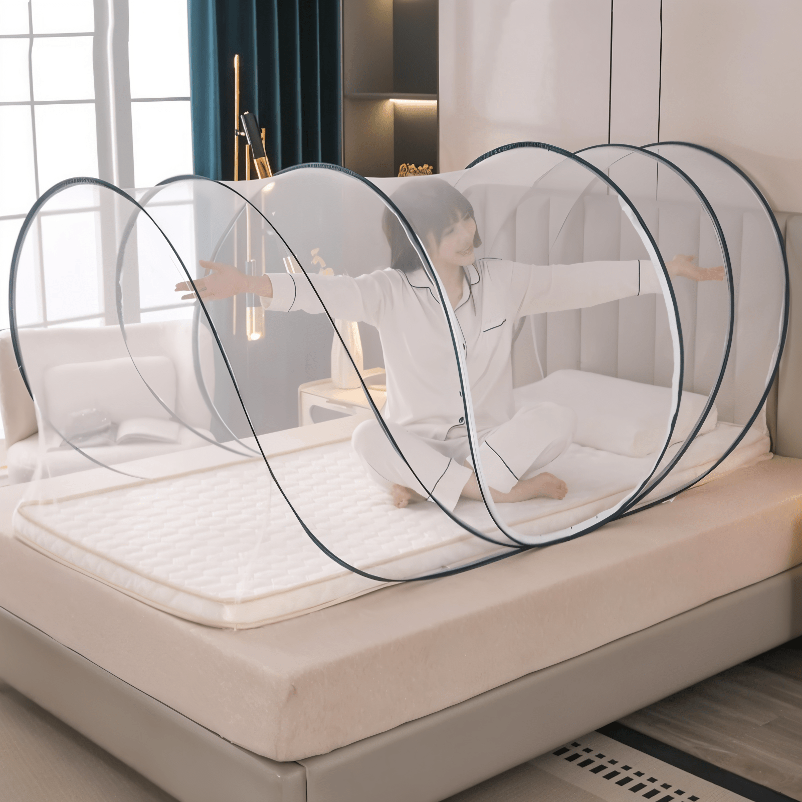 Foldable round mosquito net with fine mesh