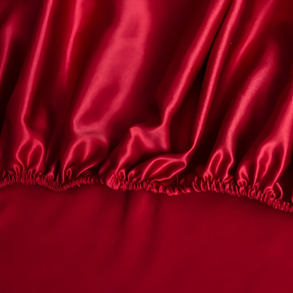 Breathable Satin Duvet Cover with Shiny Finish