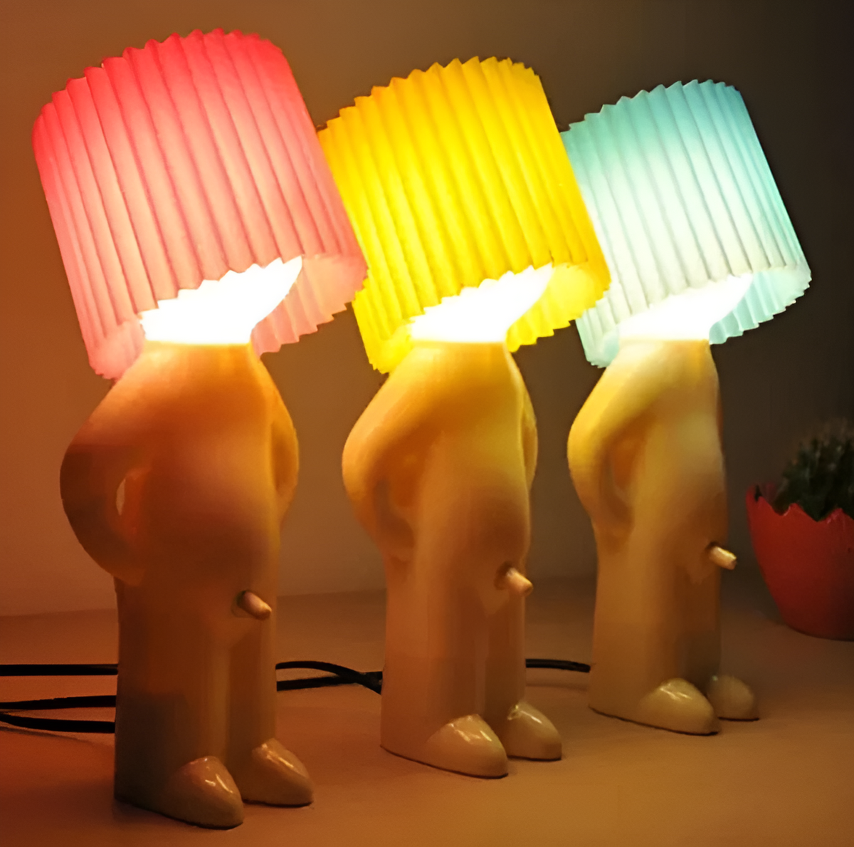 Table lamp - Creative little Shy Boy LED lamp