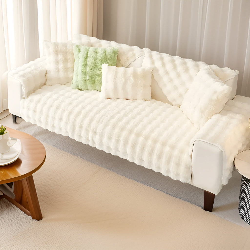 Luxe Cover | Sofa protection for pets made of plush