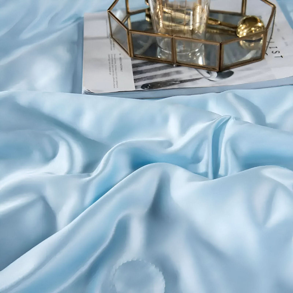 FLUFFINA - Premium Satin Silk Bedding