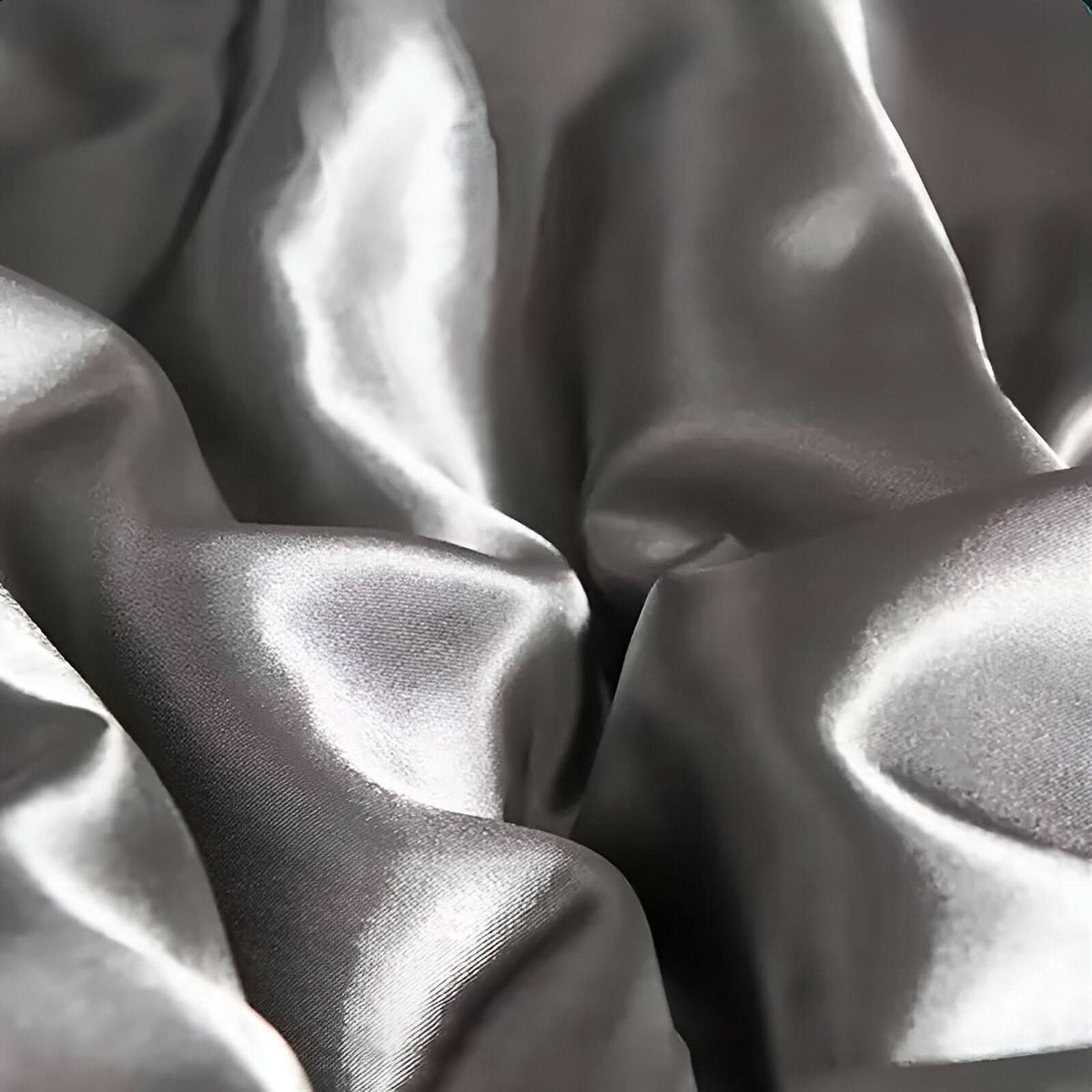 PLUSHORA - SilkCloud Duvet - Premium Breathable Silk Bedding