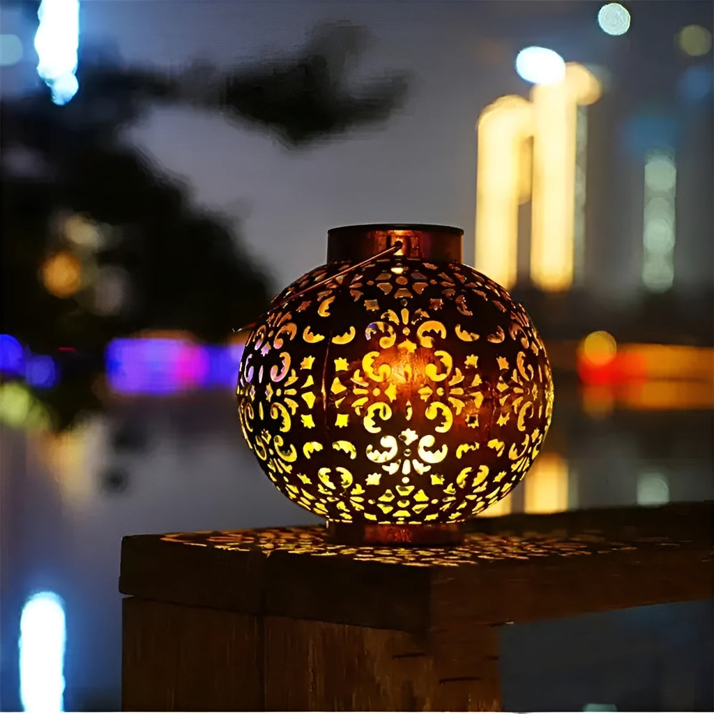 SolarGlow - Vintage Solar-powered Outdoor Light - Waterproof Outdoor Light