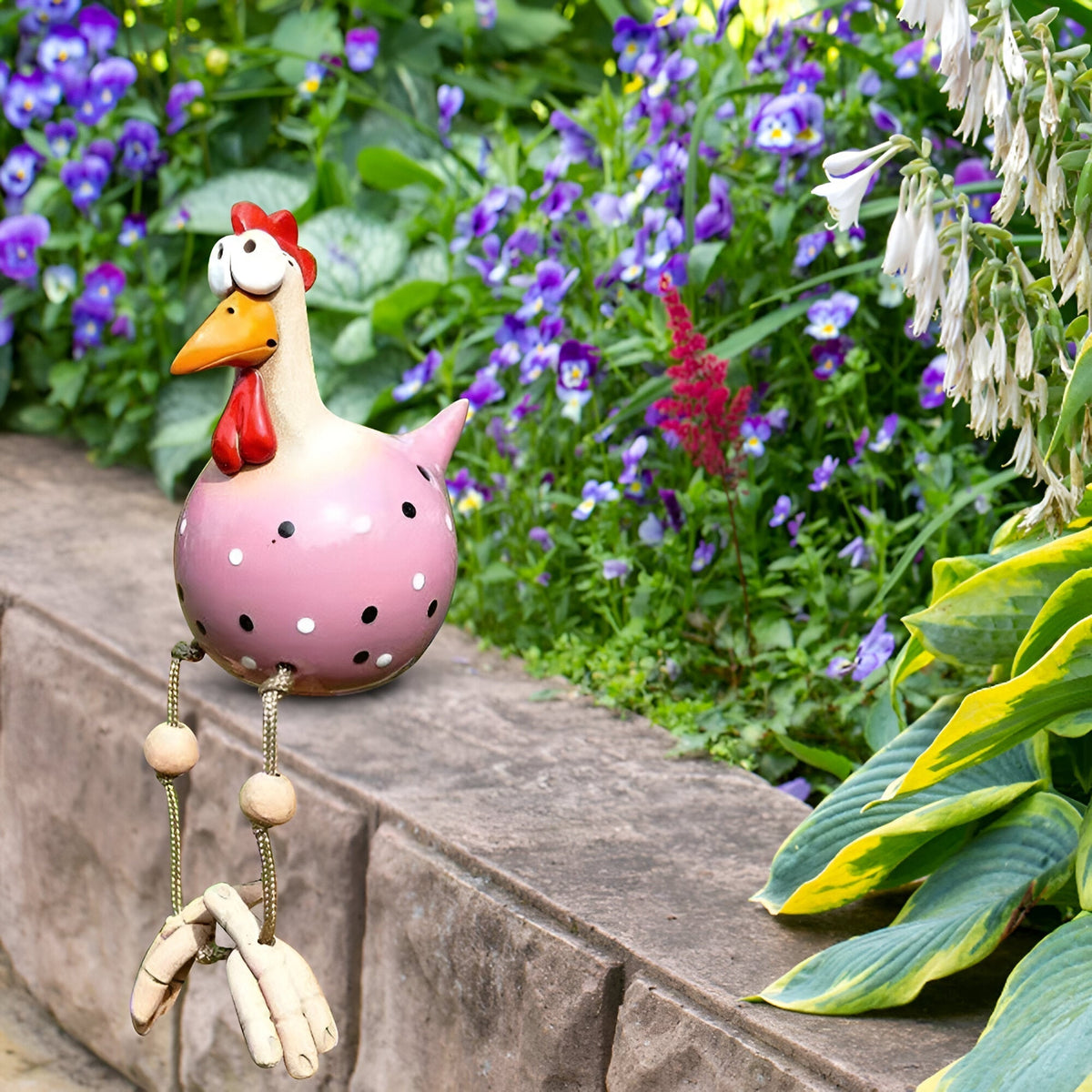 Large Eyes Chicken Statue - Weatherproof Resin Craft - Rooster Garden Statue