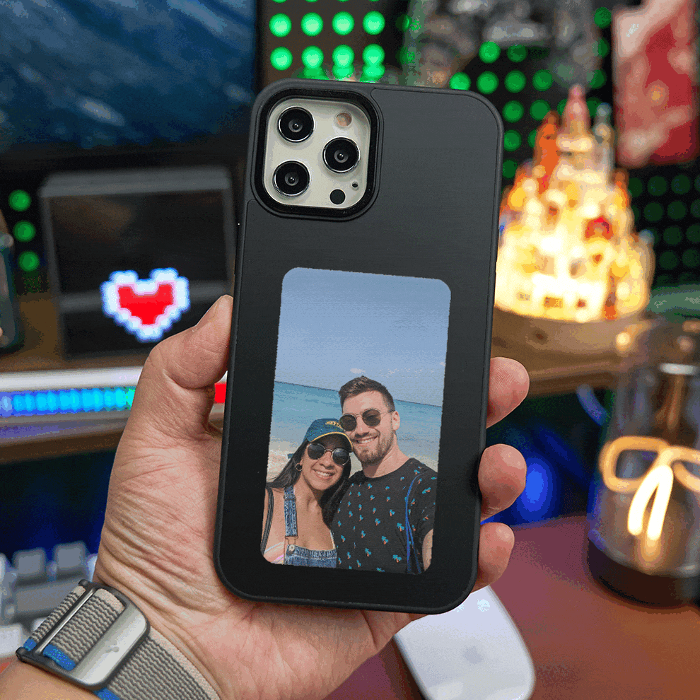 PicFrame iPhone Case | Dynamic Photo Display