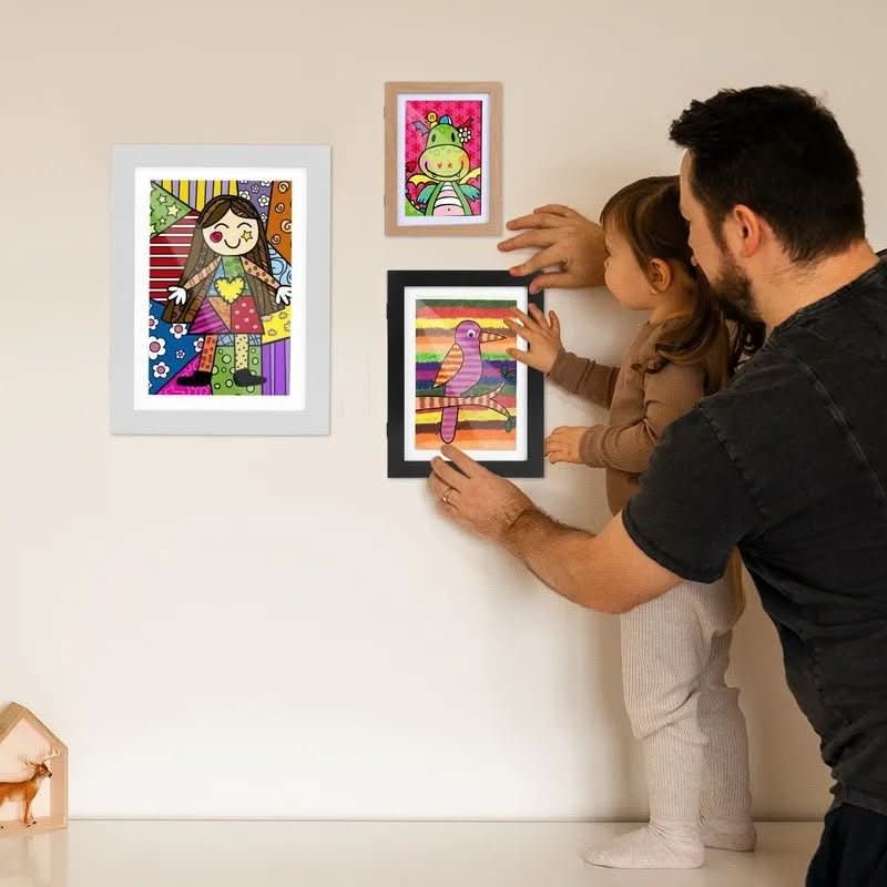 picture frame for storing and presenting children's art