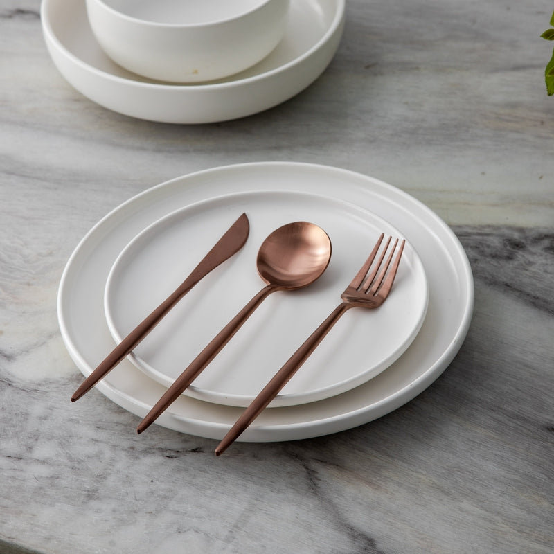 Minimalist Stainless Steel Cutlery Elegant Simplicity