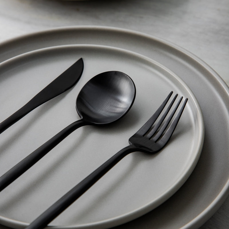 Minimalist Stainless Steel Cutlery Elegant Simplicity