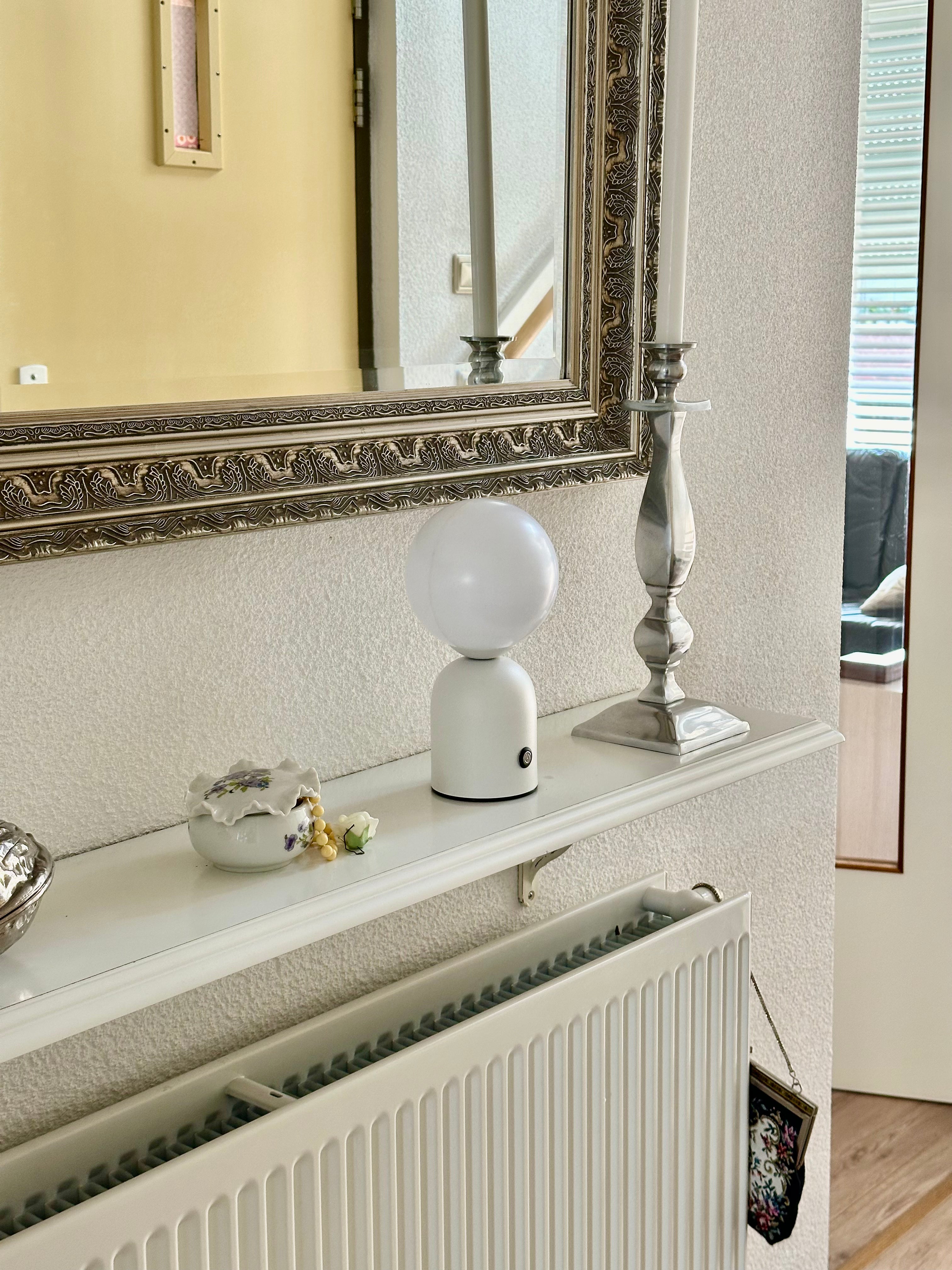 Serenity Light - Calming LED Table Lamp for Home