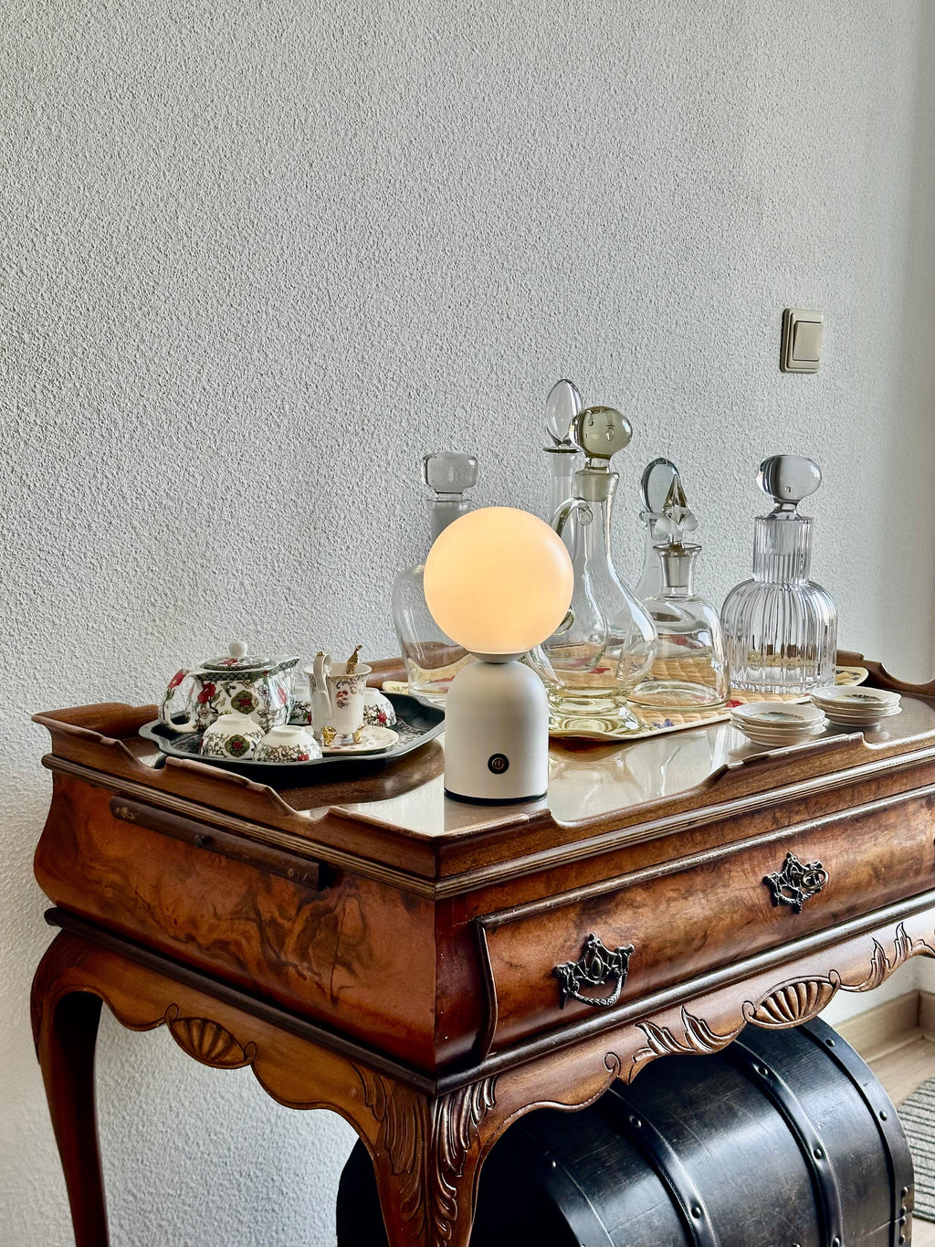 Serenity Light - Calming LED Table Lamp for Home