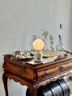 LumièreSereine – Elegant Table Lamp for Calm Atmosphere