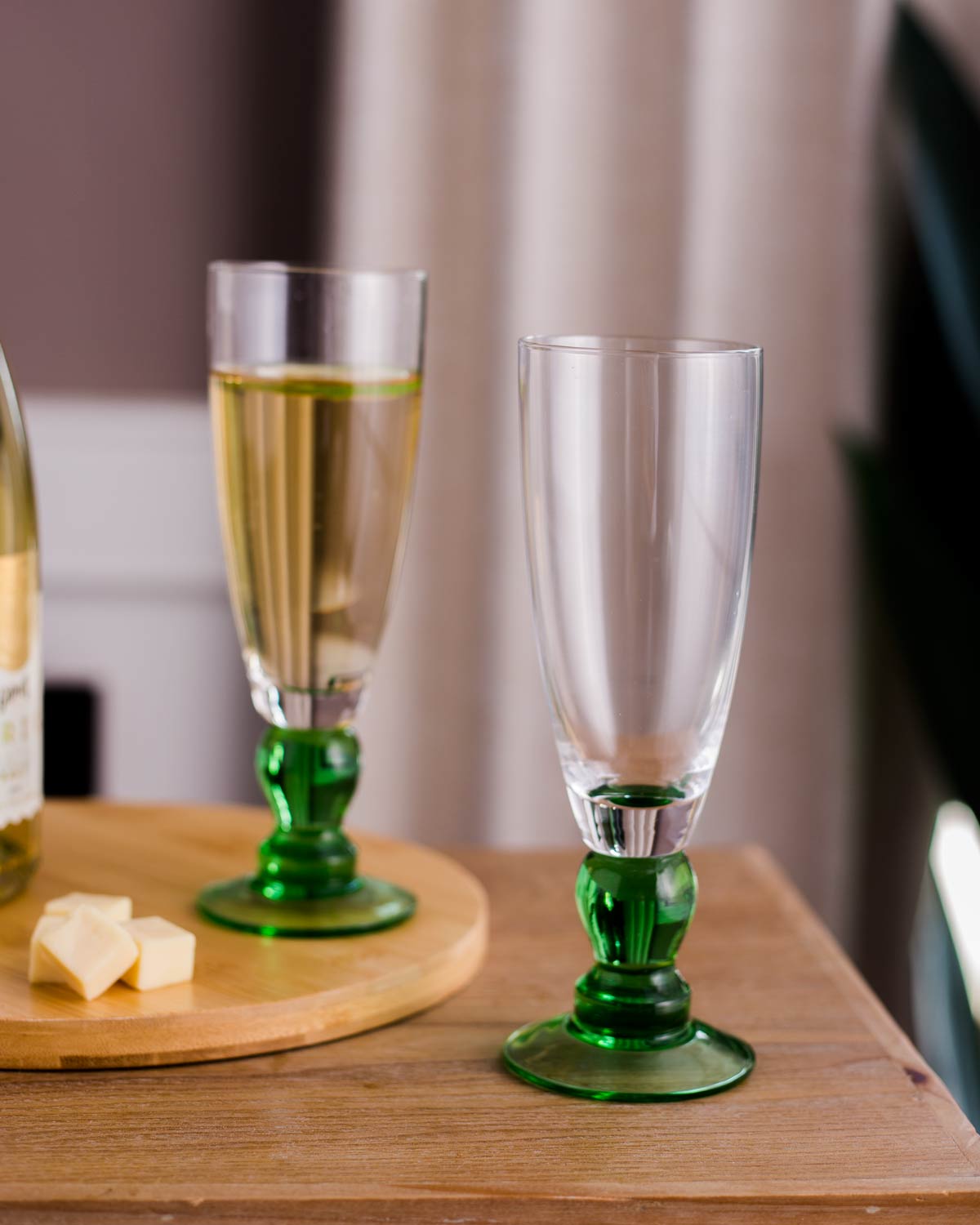 Swirl Green Champagne Flute - Set of 6