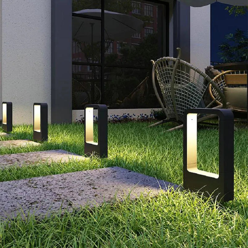 AluGlanz – Modern Aluminum Floor Lamp