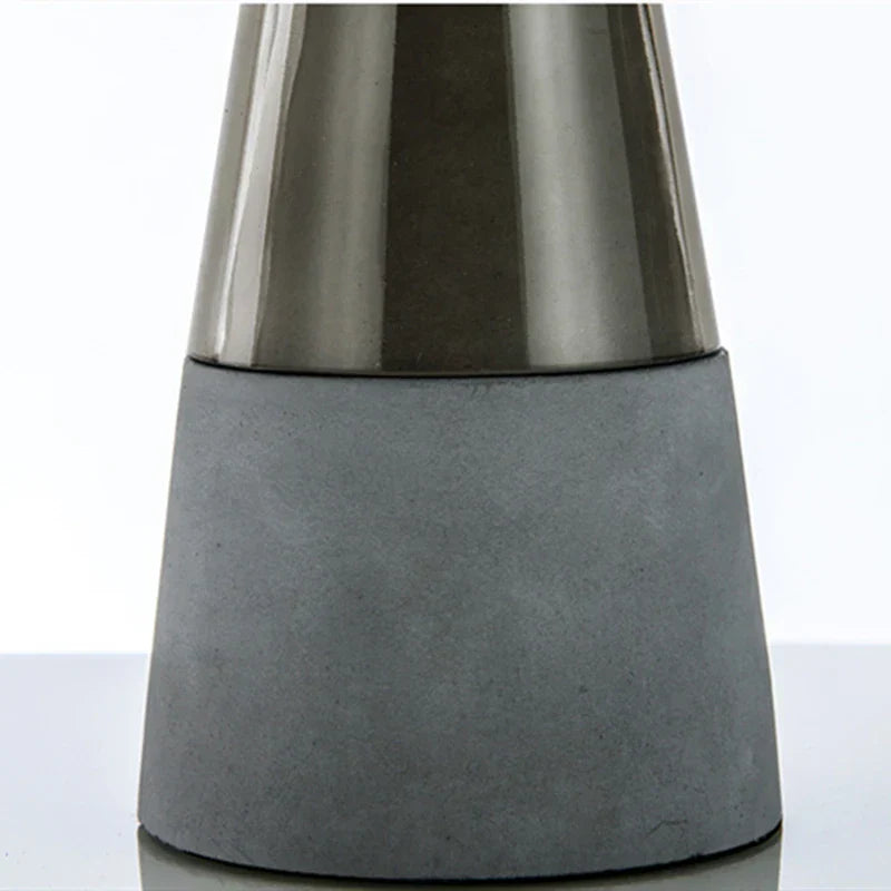 Industrial table lamp made of steel with glass shade – Modern vintage bedside lamp