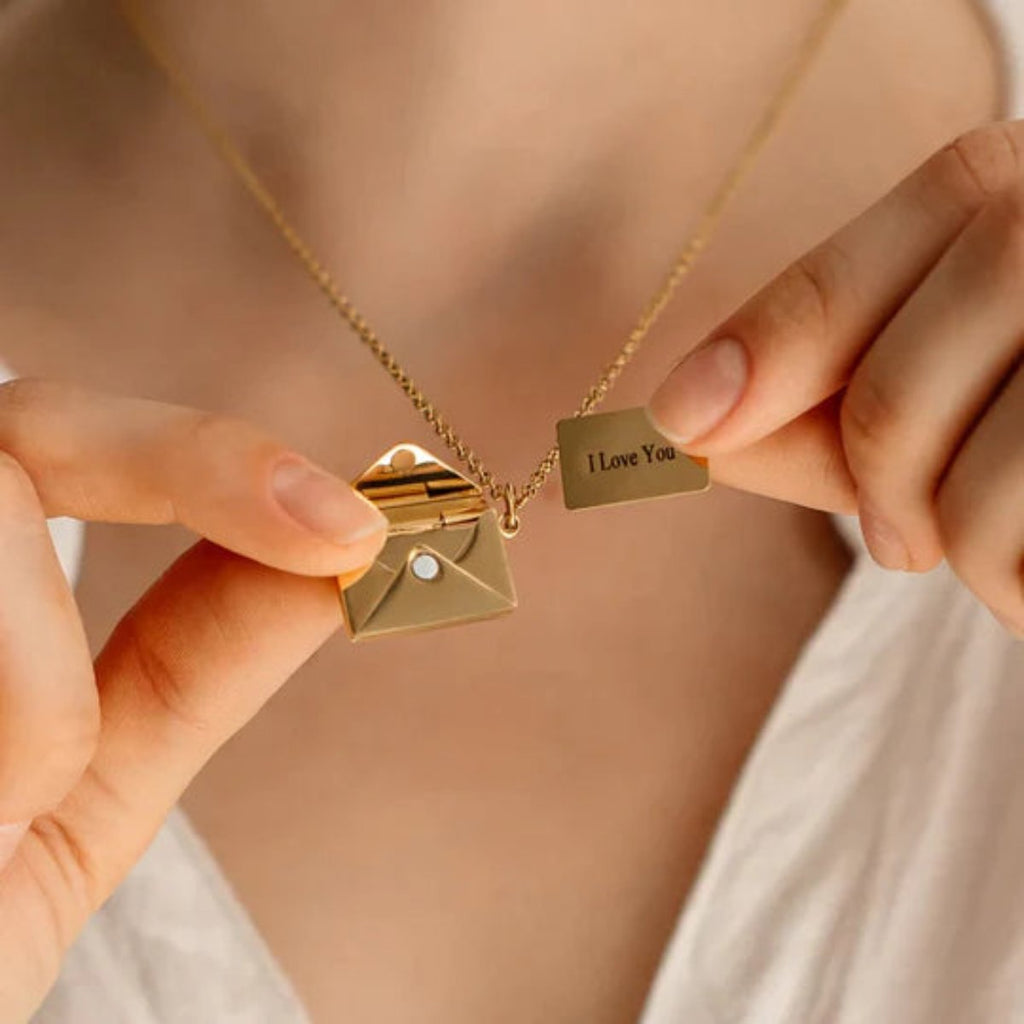 Love Chain - Customizable letter for your loved one
