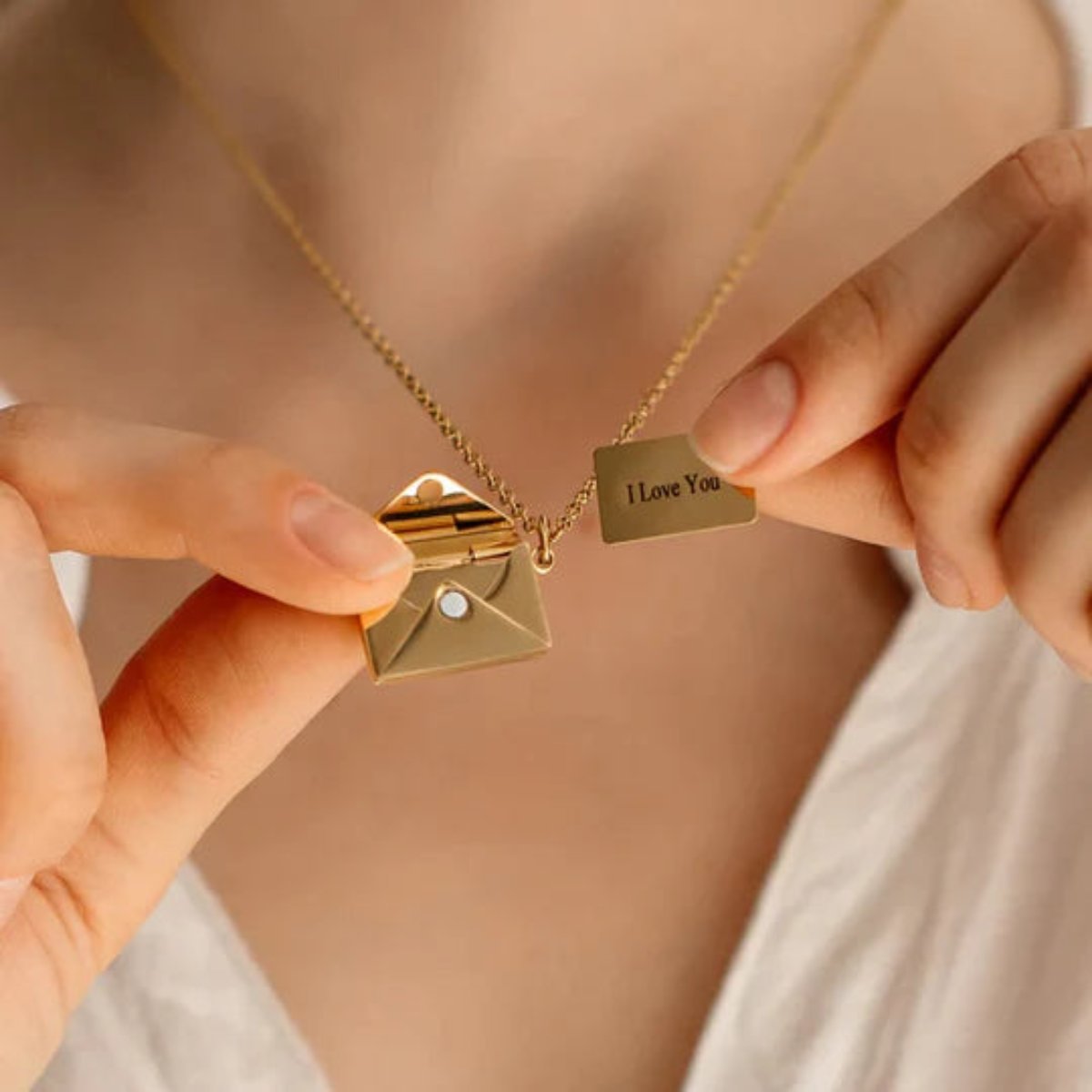 Love Chain - Customizable letter for your loved one