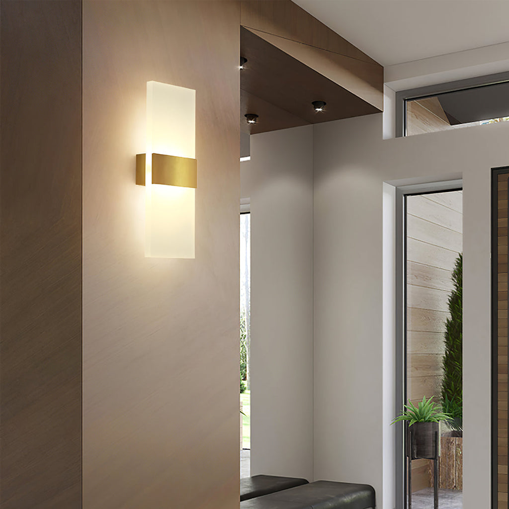 CenturyGlow – Mid-Century Wall Lamp for Timeless Style