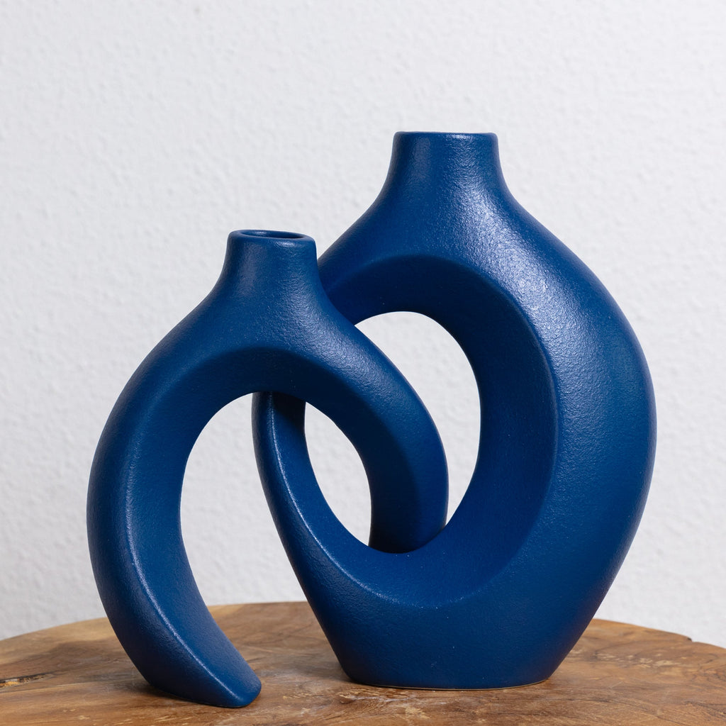 Gleora - Intertwined Flower Vase